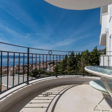 Villa Smaragd - Perle - Luxury Apartments With Shared Pool Makarska Eksteriør bilde